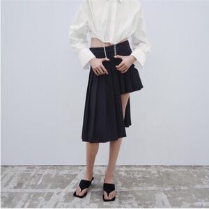 Blogger Favorite ZARA Asymmetric Box Pleat Skirt Mini Midi Pleated Navy Blue (L)